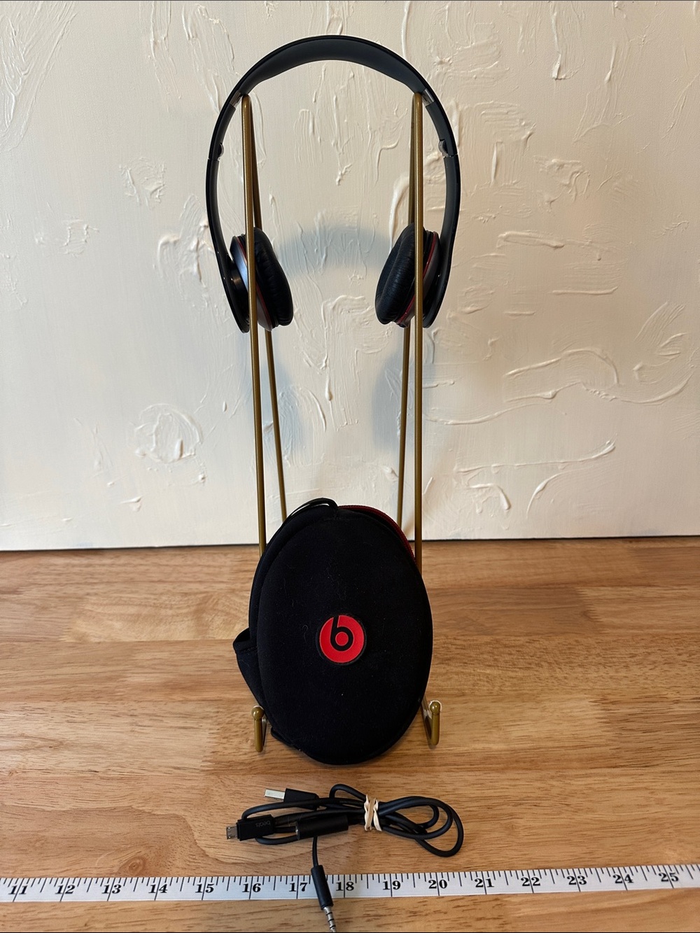 Beats by Dre Black Headphones with Red Logo Case